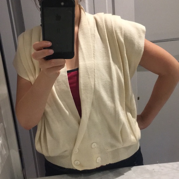 Vintage Jantzen pleated sweater w. capped sleeves - Picture 3 of 6